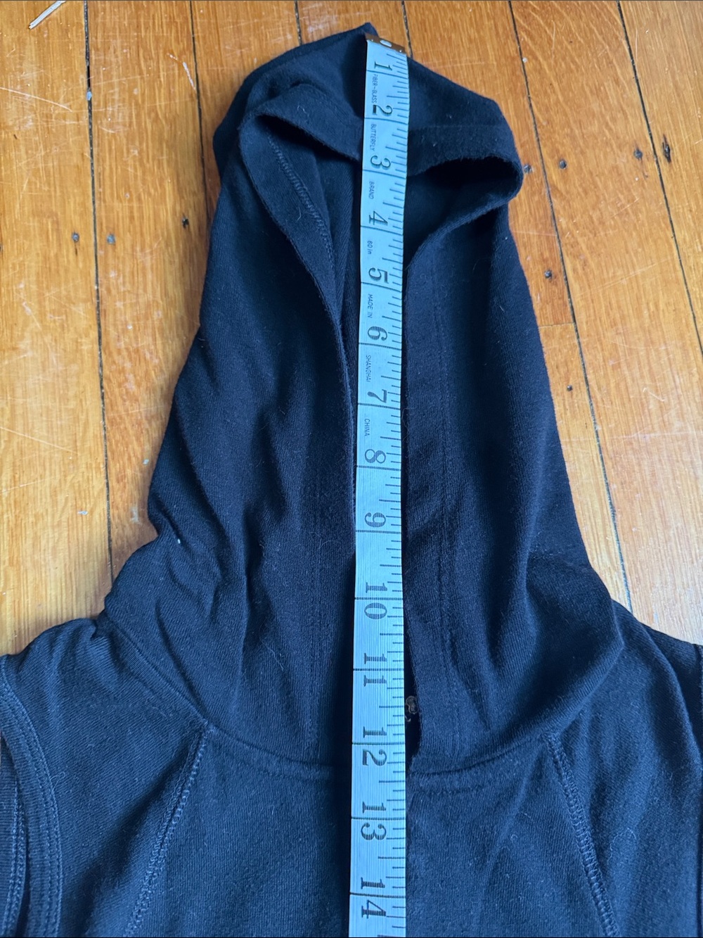 Sleeveless Black Zip Hoodie with Red Sacred Heart Graphic - Picture 7 of 9